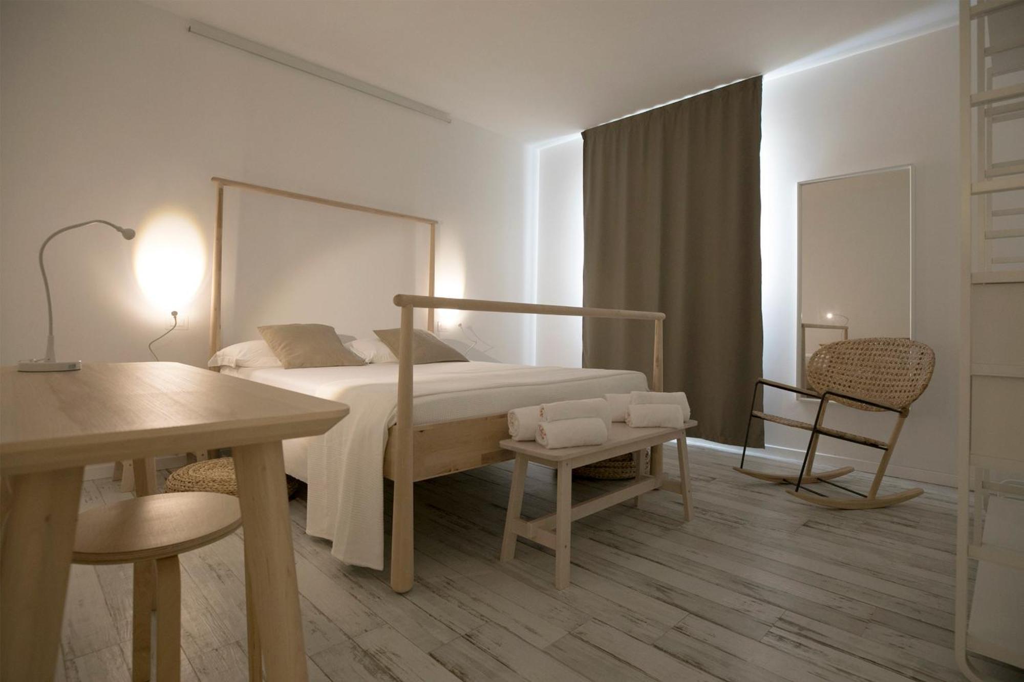 Camaro Favignana Aparthotel Room photo